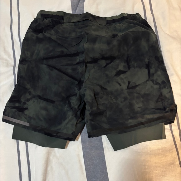 lululemon athletica Other - Lululemon Surge Lined Short L